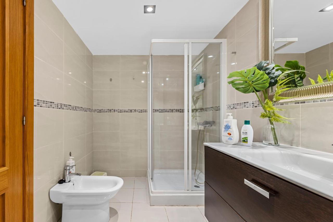 Home2Book Wanderlust Apt Arrecife Beach, Terrace المظهر الخارجي الصورة